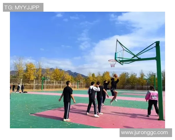 天水篮球热潮涌动青少年运动员展现无限潜力与激情 天水篮球热潮涌动青少年运动员展现无限潜力与激情